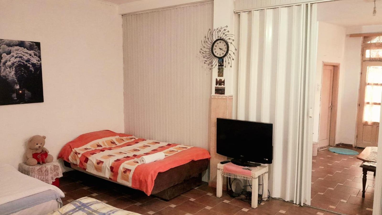 Adem'S Cozy Terrace Retreat Bed & Breakfast Skopje Exterior photo
